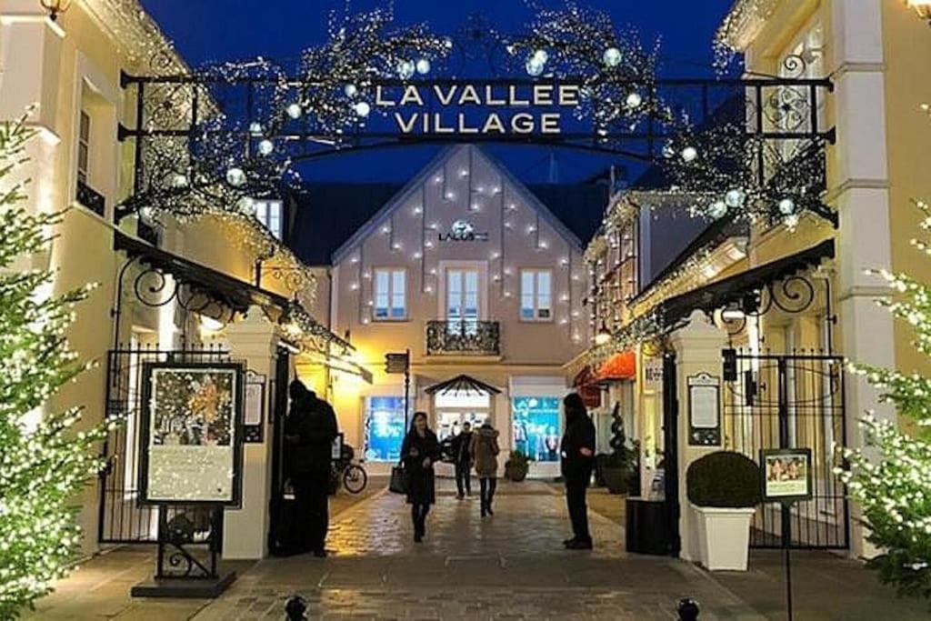 Disney 'Xperience - Parc 10 Min - 3Pers Esbly Exteriör bild